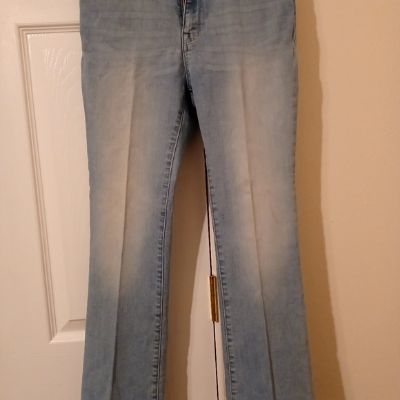 Ivanka Trump Jean - Picture 1 of 3